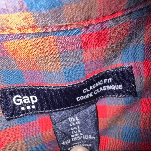 GAP Men's Red and Blue Plaid Button Down Shirt - Picture 5 of 6